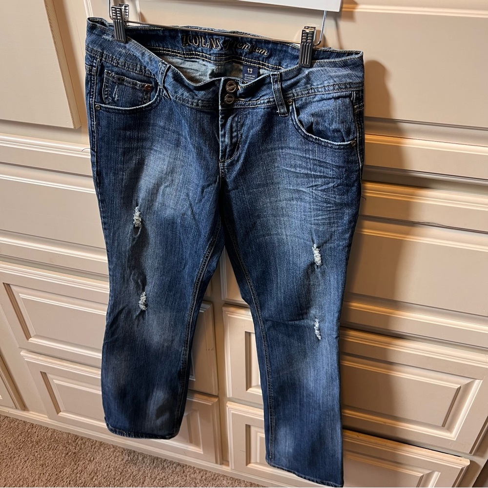ZCO Distressed Blue Ankle Jeans
